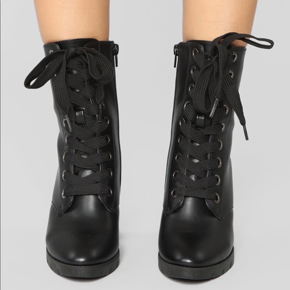 Black booties - Picture 2 of 6